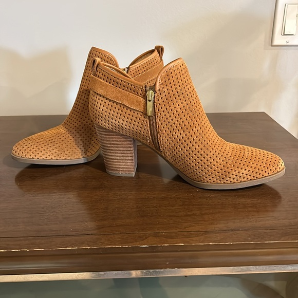 Franco Sarto Boots. - Picture 2 of 5